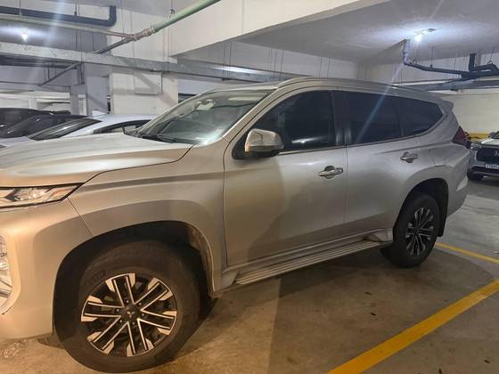 MITSUBISHI PAJERO SPORT 2.4 16V MIVEC TURBO DIESEL HPE AWD AUTOMÁTICO MITSUBISHI PAJERO SPORT 2.4 16V MIVEC TURBO DIESEL HPE AWD AUTOMÁTICO